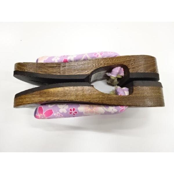 ys7517423; 未使用品 花模様鼻緒 桐下駄(24センチ)【着】 - 画像 (5)